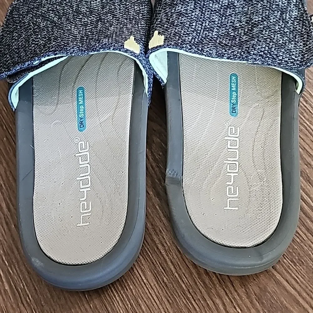 - Mens Hey Dude‎ Slides size 9